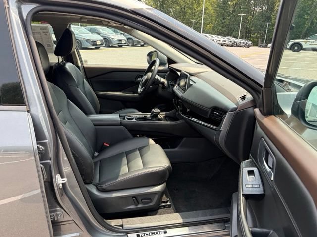 Certified 2023 Nissan Rogue SL AWD/4WD image 28