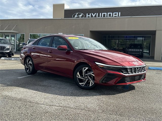 Certified 2024 Hyundai Elantra Limited