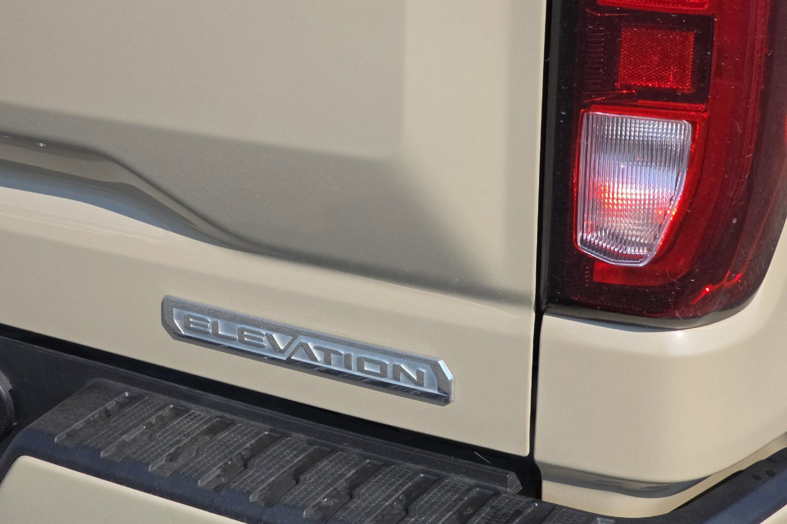 Used 2023 GMC Sierra 1500 Elevation image 51