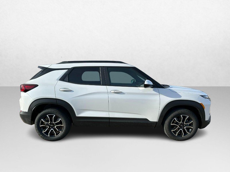 New 2026 Chevrolet TrailBlazer ACTIV image 2