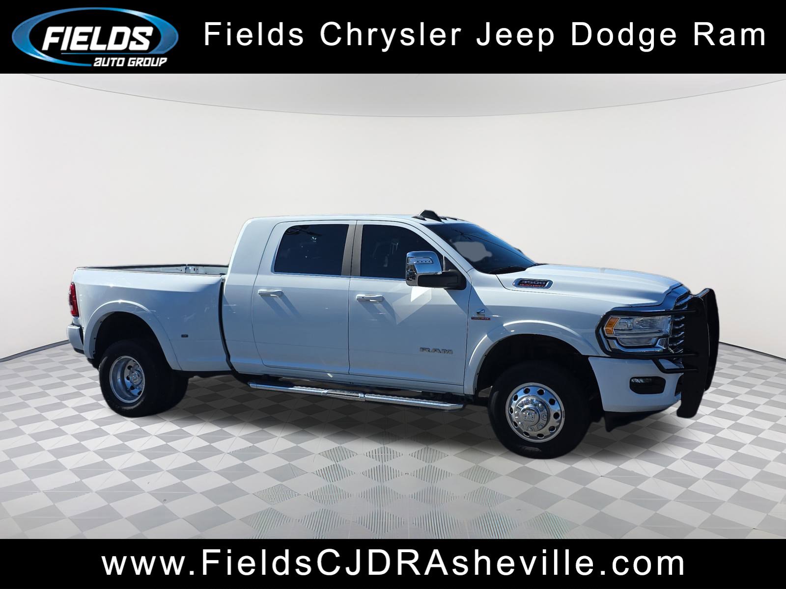 Used 2023 RAM 3500 Limited image 1