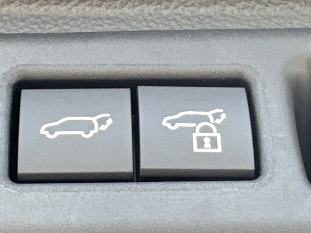 New 2026 Toyota Sequoia Platinum AWD/4WD image 19