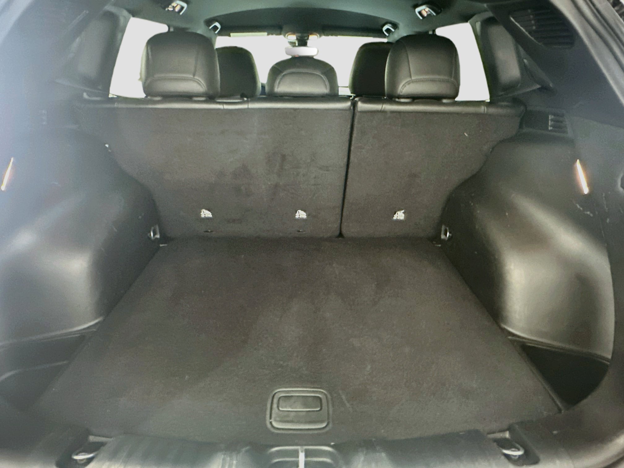 Used 2025 Jeep Compass Trailhawk AWD/4WD image 29