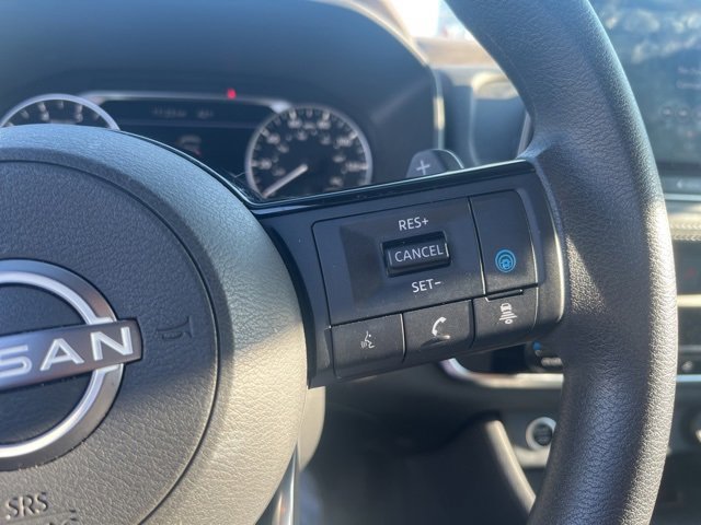 Certified 2023 Nissan Rogue SV image 12