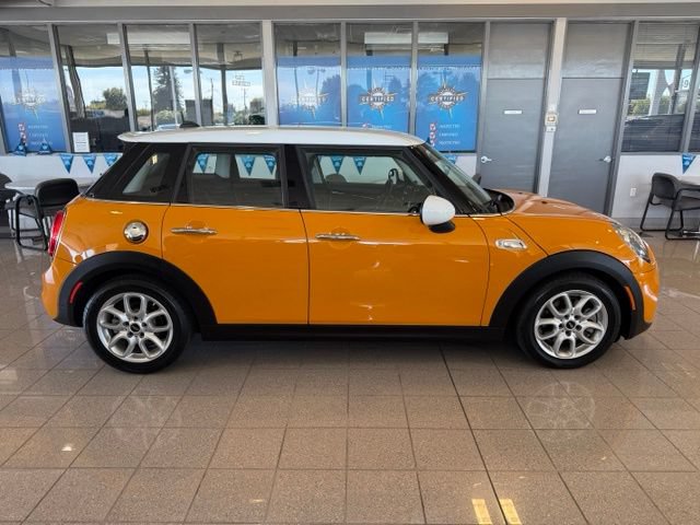 Used 2017 MINI Cooper S FWD image 3