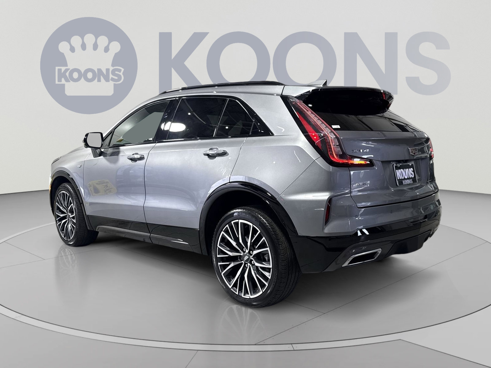 Used 2025 Cadillac XT4 Sport AWD/4WD image 8