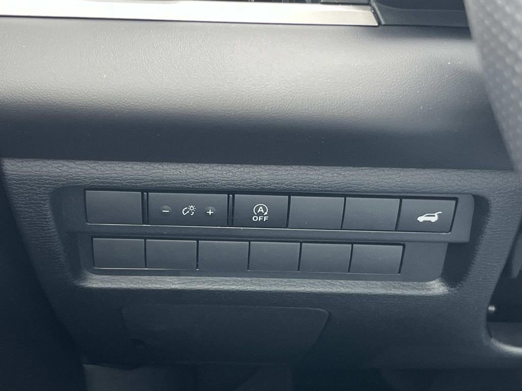 New 2026 Mitsubishi Outlander SE image 29