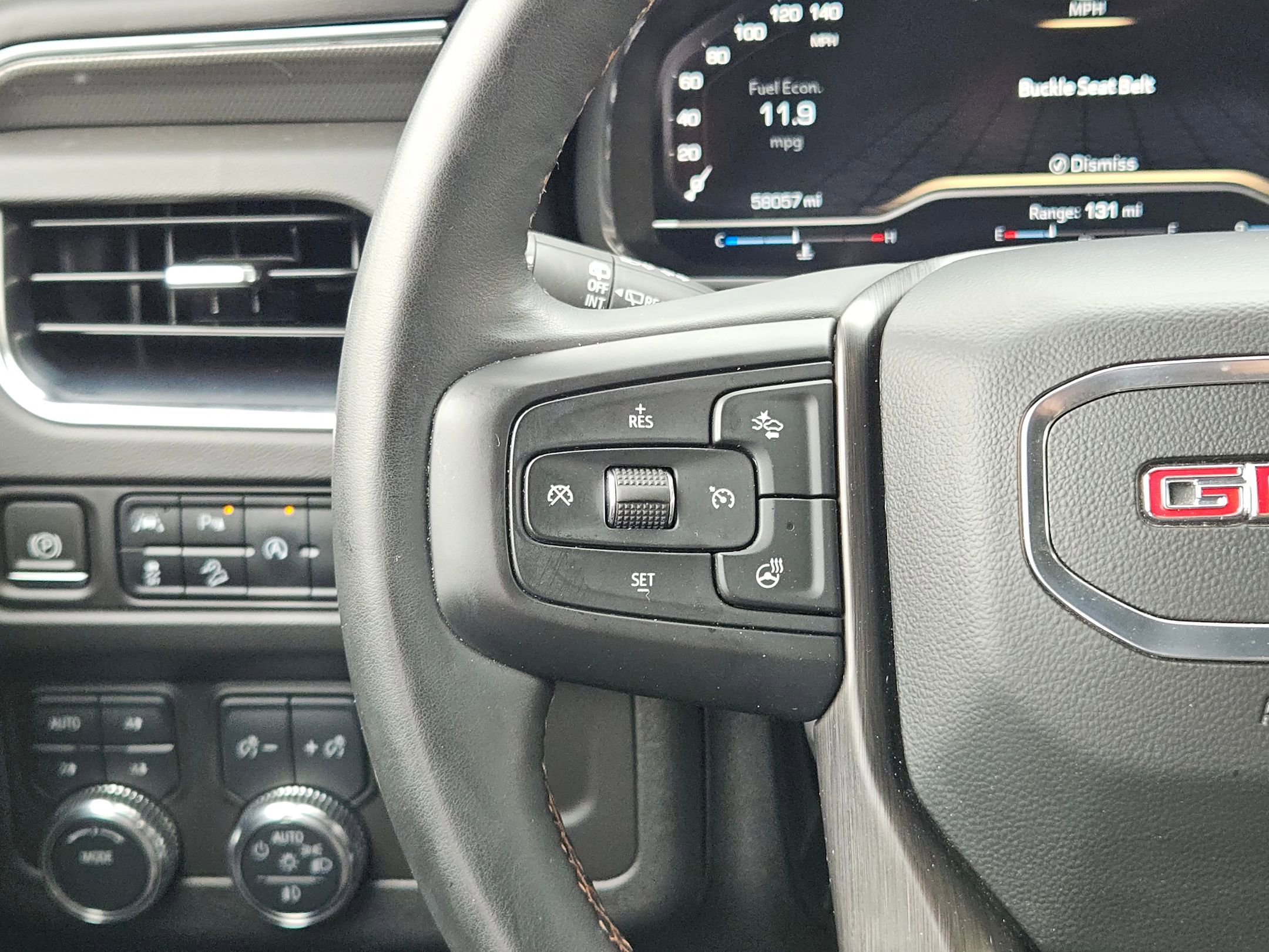 Certified 2023 GMC Yukon XL AT4 image 21