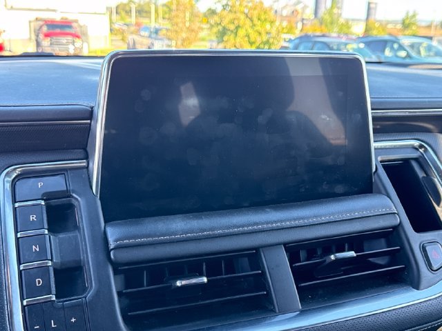 Used 2022 GMC Yukon AT4 AWD/4WD image 30