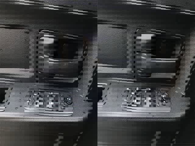 Used 2020 RAM 3500 Tradesman w/ Chrome Appearance Group image 24