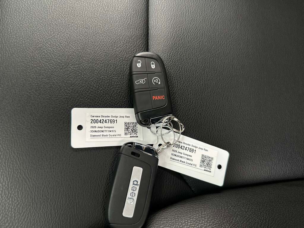 New 2026 Jeep Compass Limited image 24