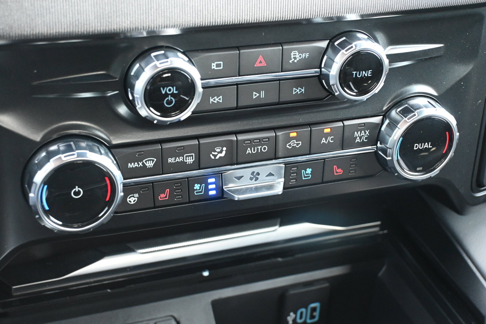 New 2026 Ford F350 Platinum AWD/4WD image 29