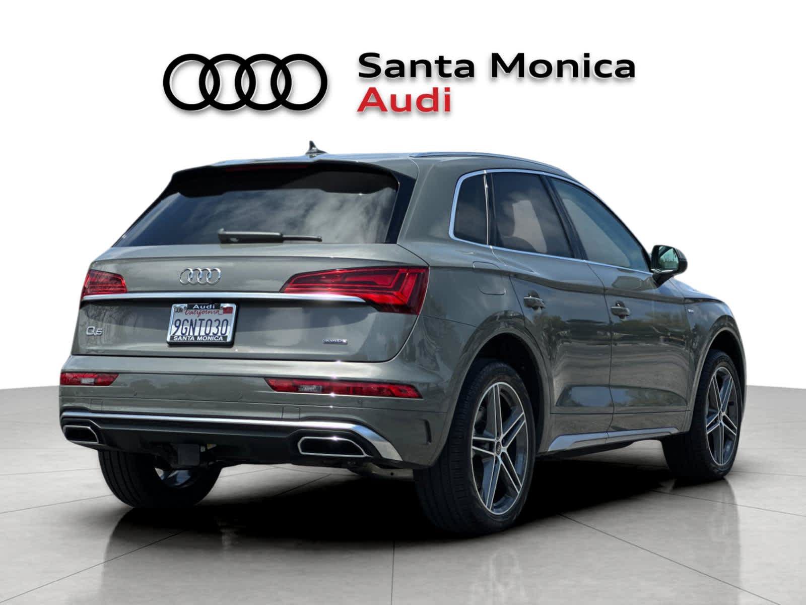 Used 2023 Audi Q5 e Premium w/ Convenience Package AWD/4WD image 2