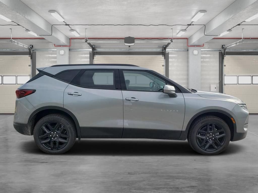 New 2026 Chevrolet Blazer LT AWD/4WD image 2