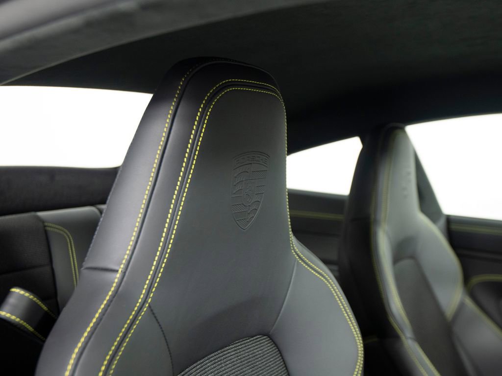 Used 2025 Porsche 911 GT3 image 31