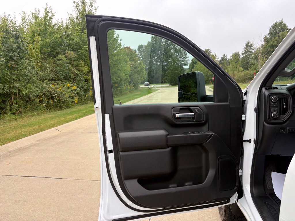 New 2026 Chevrolet Silverado 2500 Custom w/ Custom Value Package AWD/4WD image 13