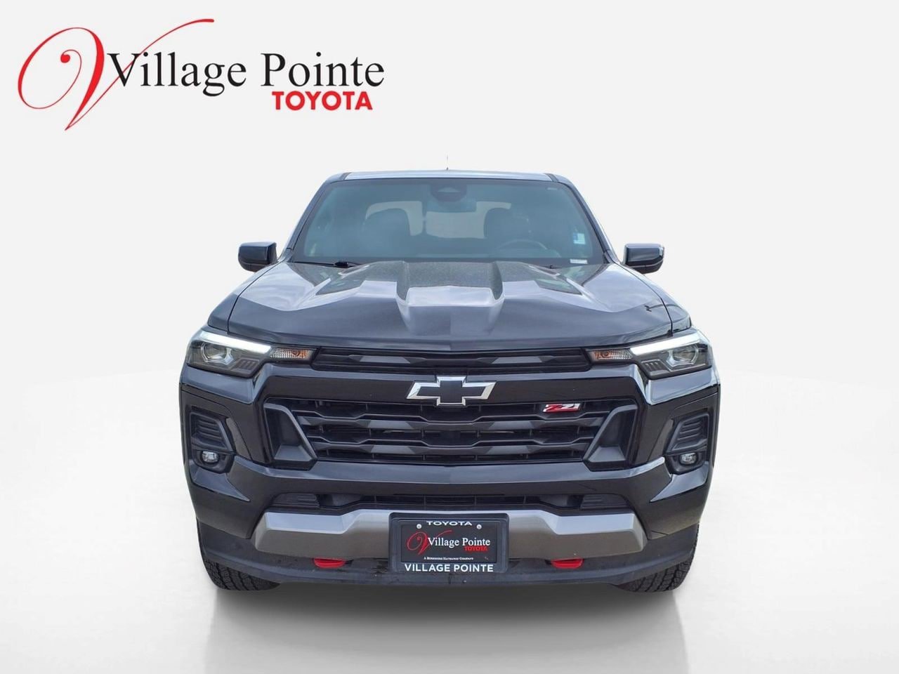 Used 2024 Chevrolet Colorado Z71 w/ Z71 Convenience Package 2 AWD/4WD image 8