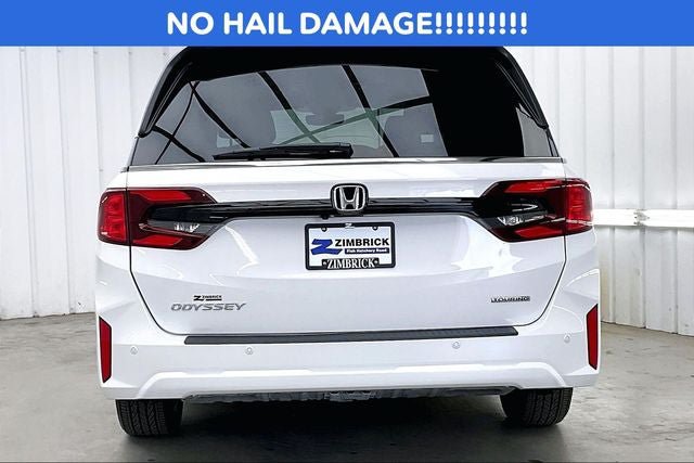 Certified 2025 Honda Odyssey Touring image 4