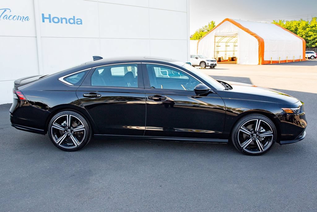 Used 2024 Honda Accord Sport image 16