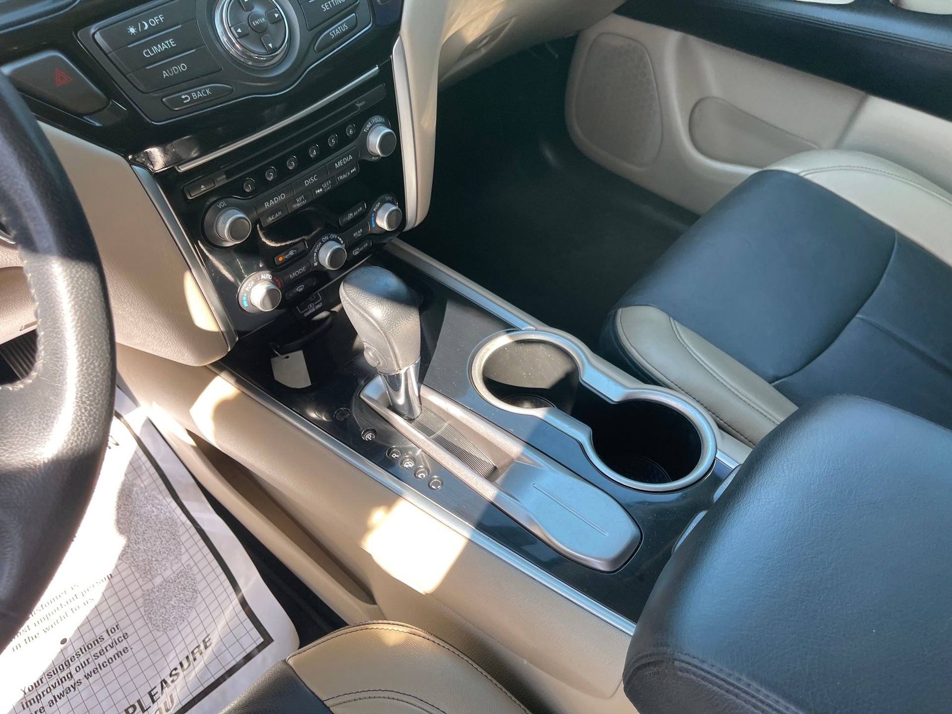 Used 2019 Nissan Pathfinder SV image 18