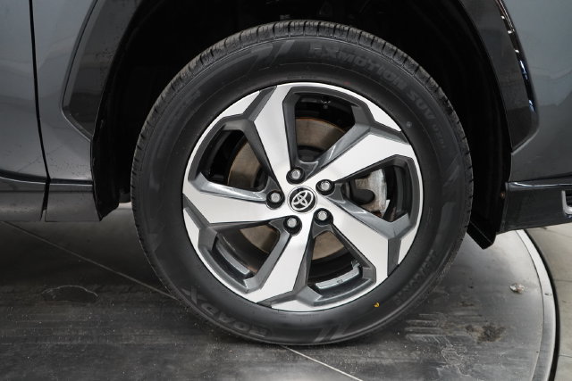 Used 2024 Toyota RAV4 SE w/ Weather & Moonroof Package AWD/4WD image 55