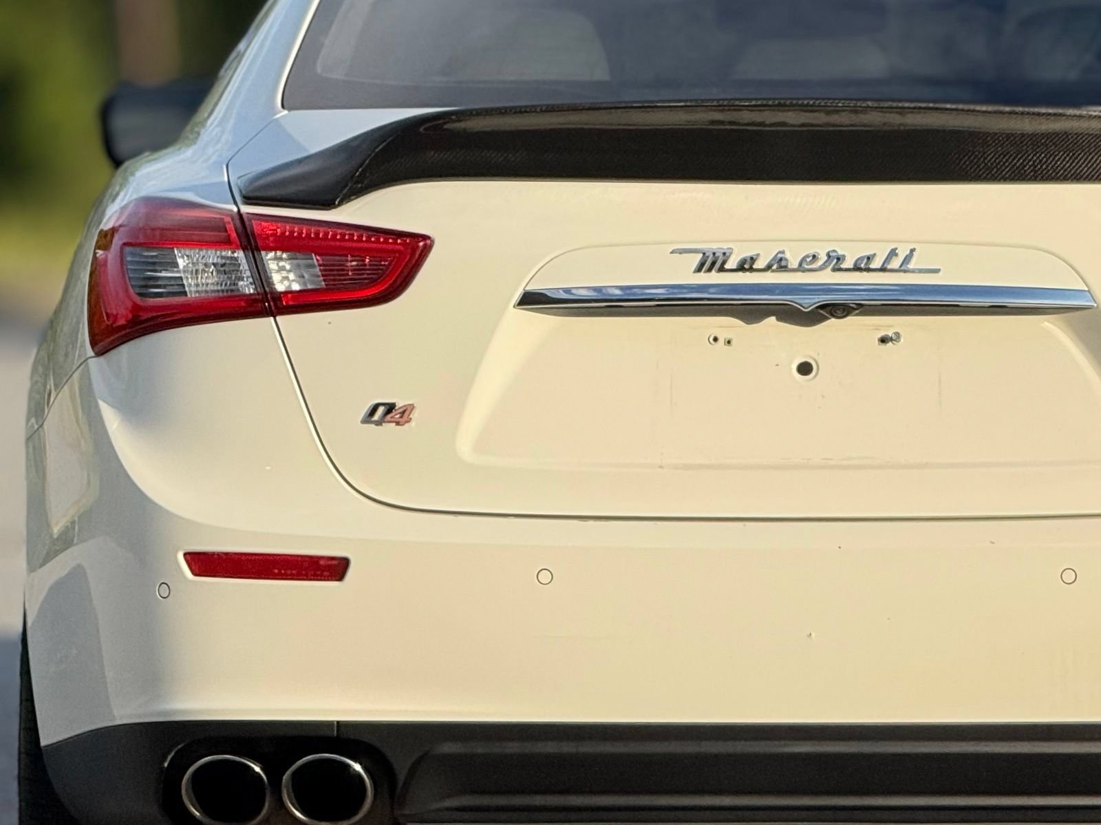 Used 2014 Maserati Ghibli S Q4 AWD/4WD image 16