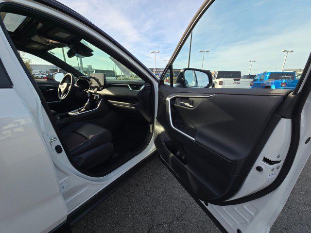 Used 2025 Toyota RAV4 XSE image 10
