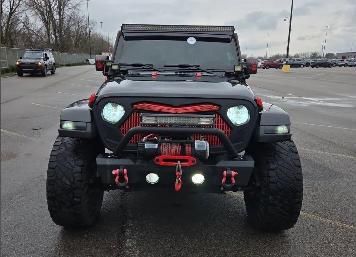 Used 2021 Jeep Gladiator Sport image 43