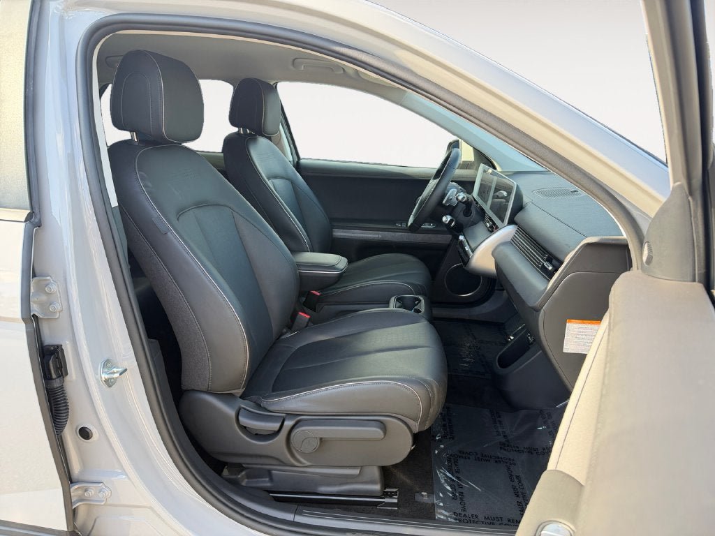 Certified 2023 Hyundai Ioniq 5 SEL w/ Cargo Package AWD/4WD image 25