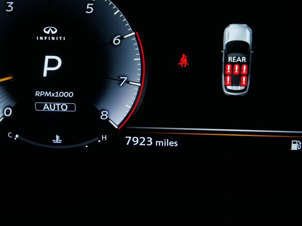 Certified 2025 INFINITI QX60 Luxe w/ Cargo Package image 34