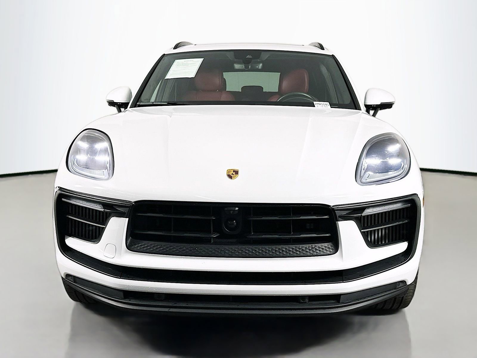 Used 2023 Porsche Macan S image 2