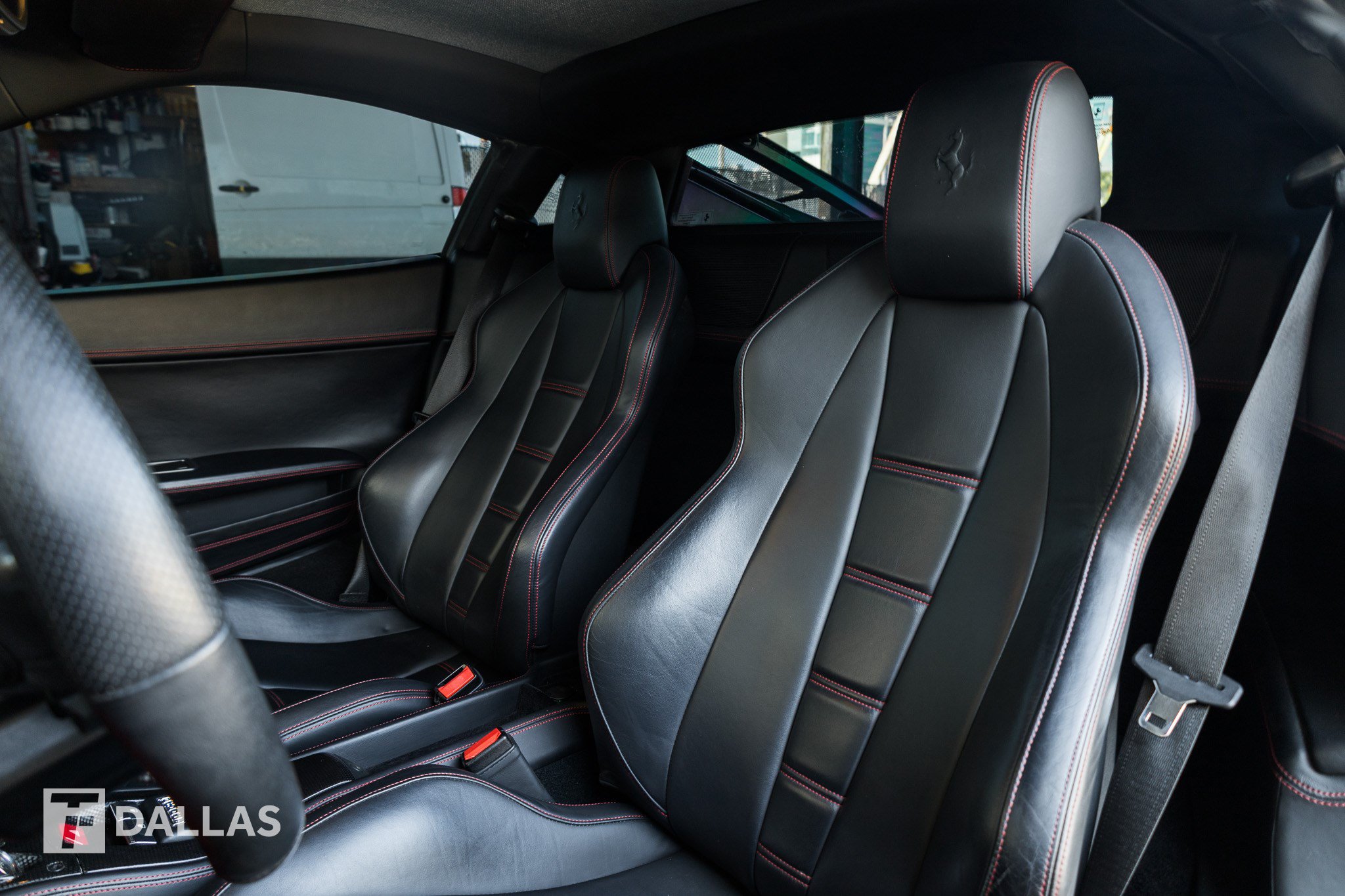 Used 2012 Ferrari 458 Italia Coupe RWD image 4