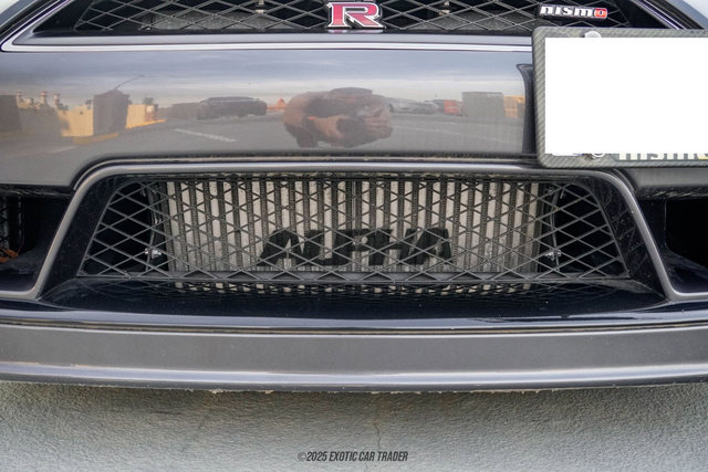 Used 2014 Nissan GT-R Premium w/ Premium Interior Package AWD/4WD image 63