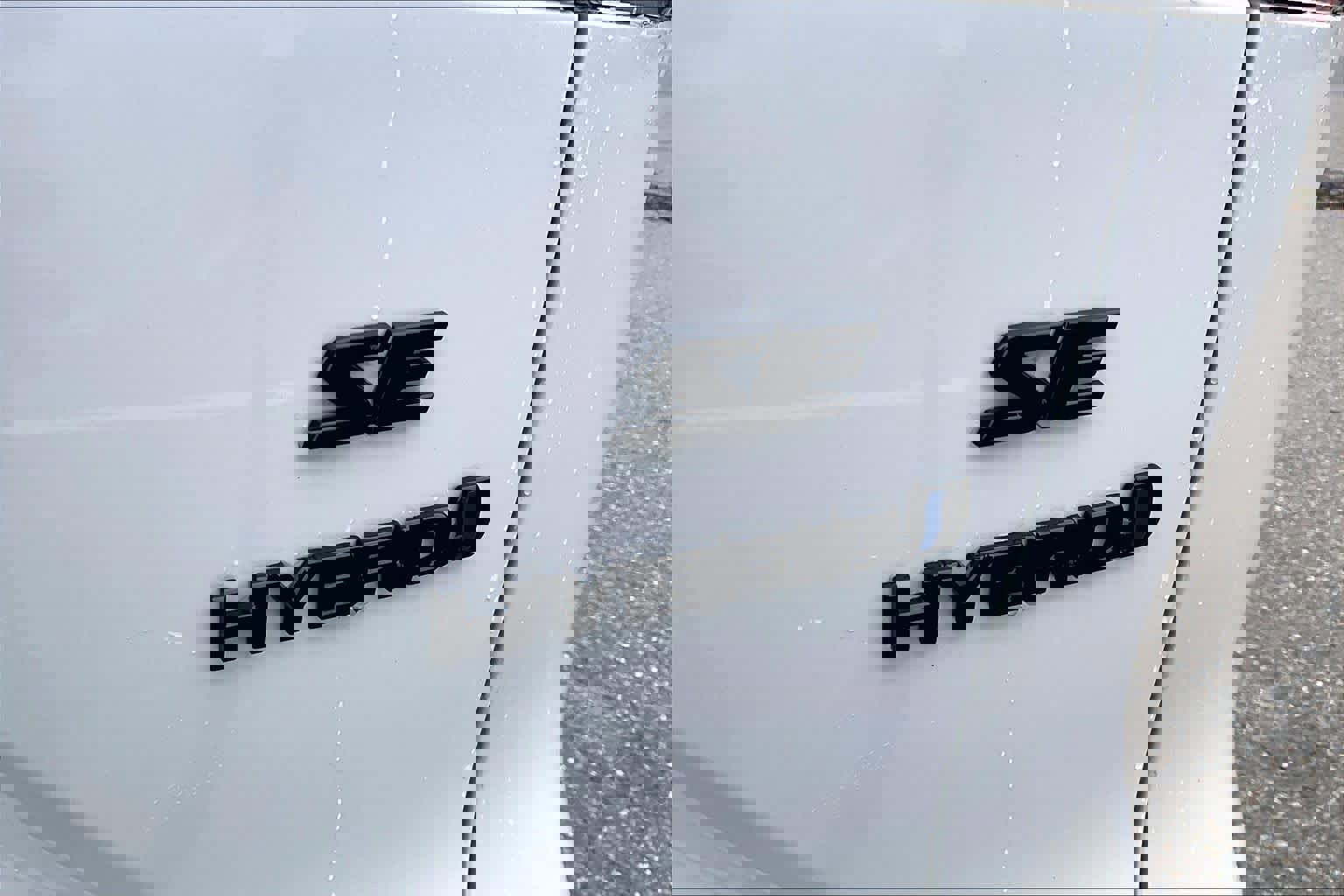 Certified 2024 Toyota Corolla Cross SE image 9