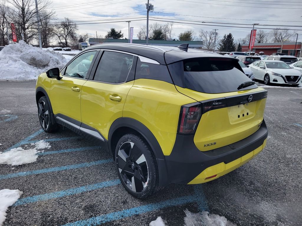 New 2026 Nissan Kicks SR w/ SR Premium Package image 8