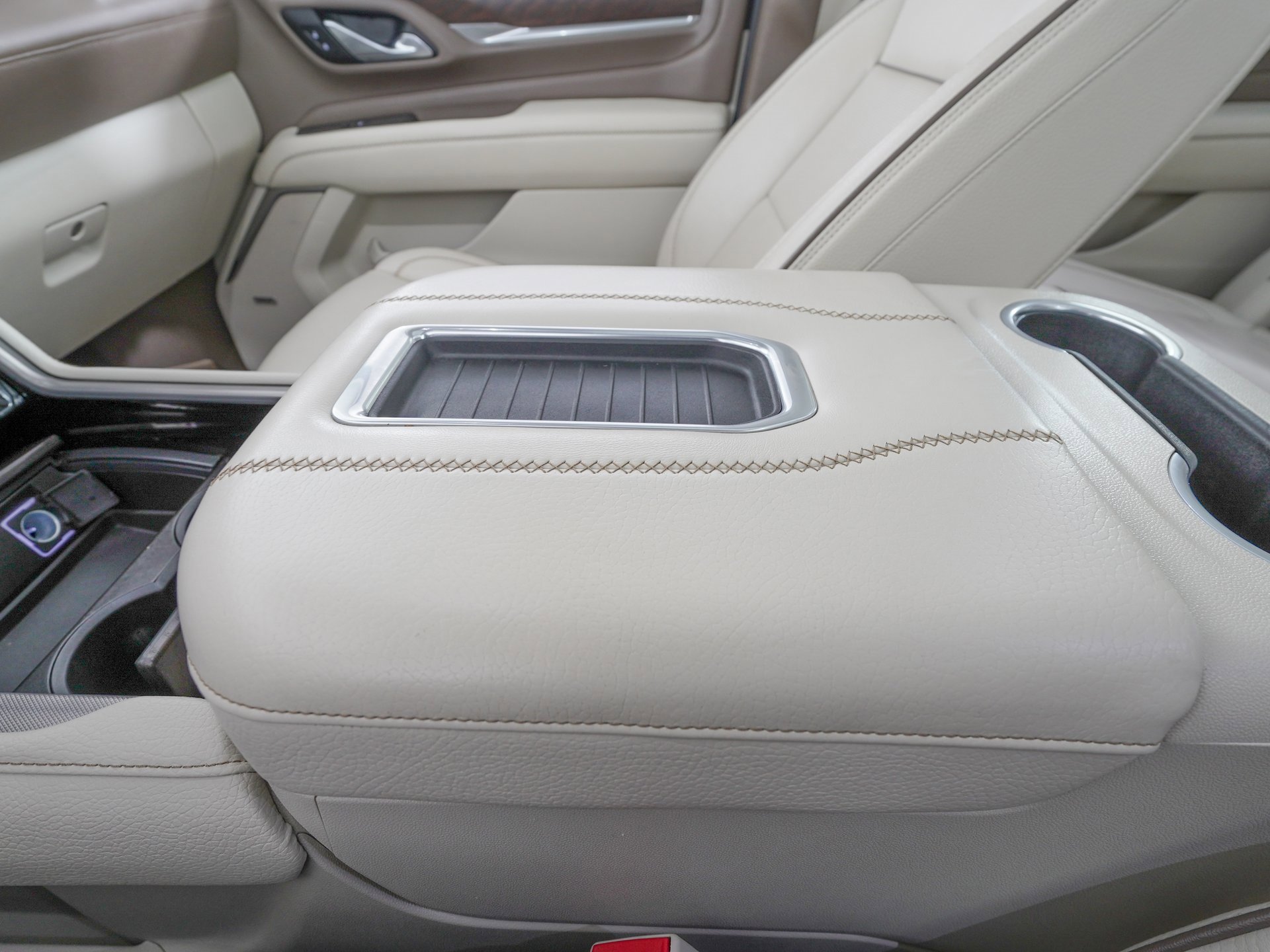 Used 2021 GMC Yukon Denali image 31