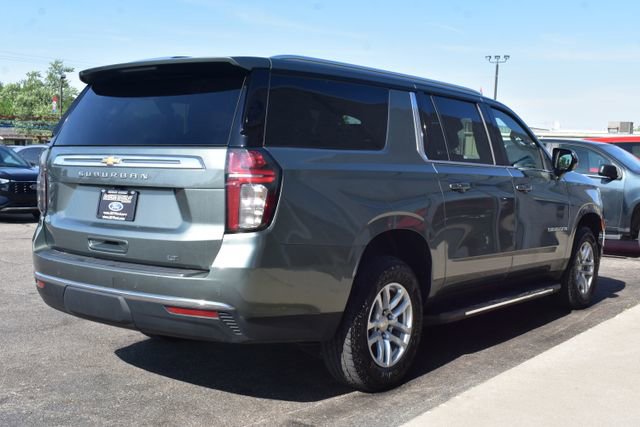 Used 2023 Chevrolet Suburban LT AWD/4WD image 11