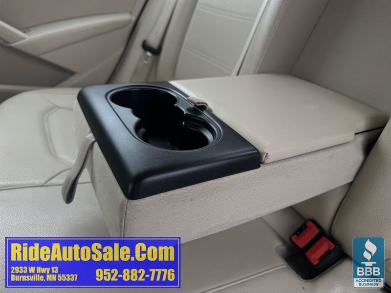 Used 2012 Volkswagen Passat 2.5 SE FWD image 29