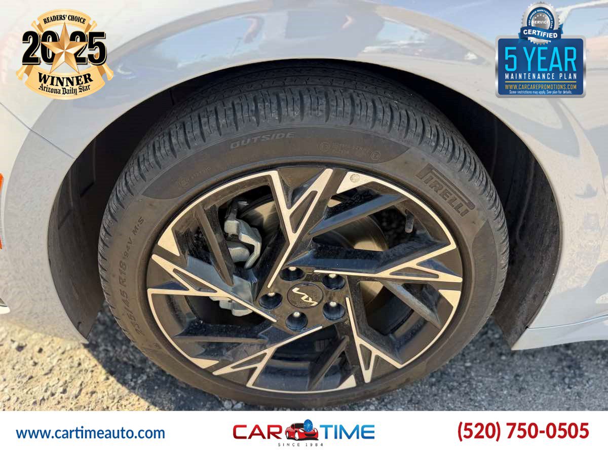 Used 2025 Kia K5 GT-Line w/ GT-Line Premium Package FWD image 6
