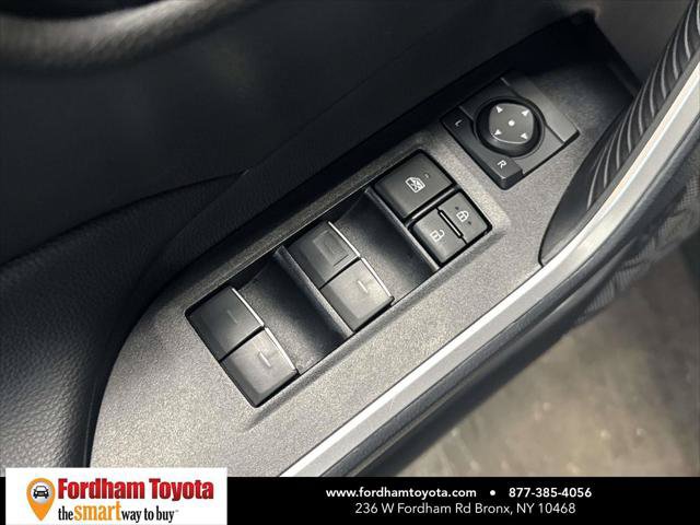 Certified 2025 Toyota RAV4 XLE AWD/4WD image 16