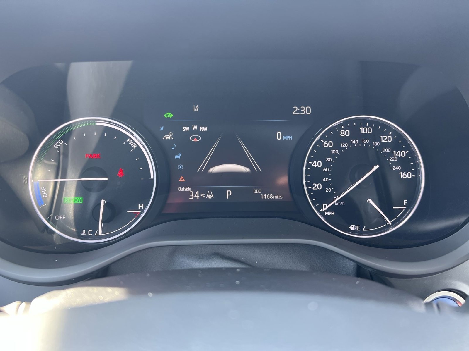 Used 2024 Toyota Sienna Limited image 17