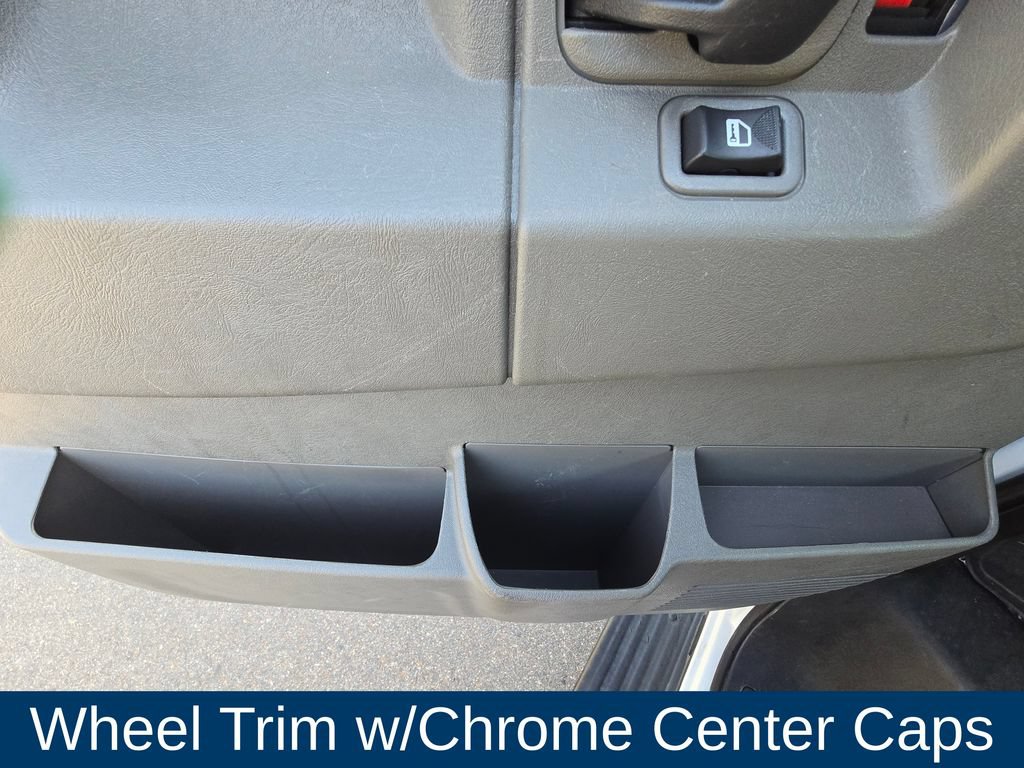 Used 2023 Chevrolet Express 3500 LT w/ LT Preferred Equipment Group RWD image 23