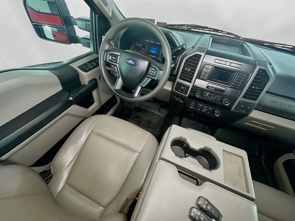 Used 2020 Ford F450 XL w/ Power Equipment Group image 9