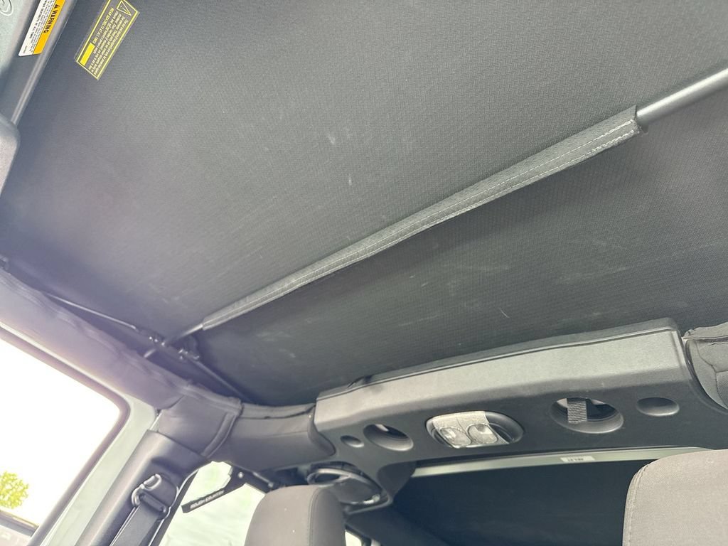 Used 2017 Jeep Wrangler Unlimited Sport AWD/4WD image 21
