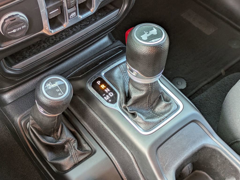 Used 2020 Jeep Wrangler Unlimited Sport S image 25