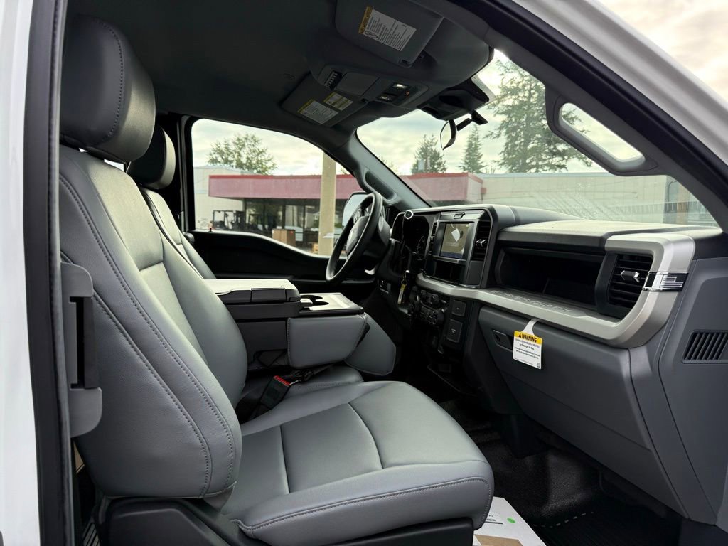 New 2025 Ford F450 XL image 14