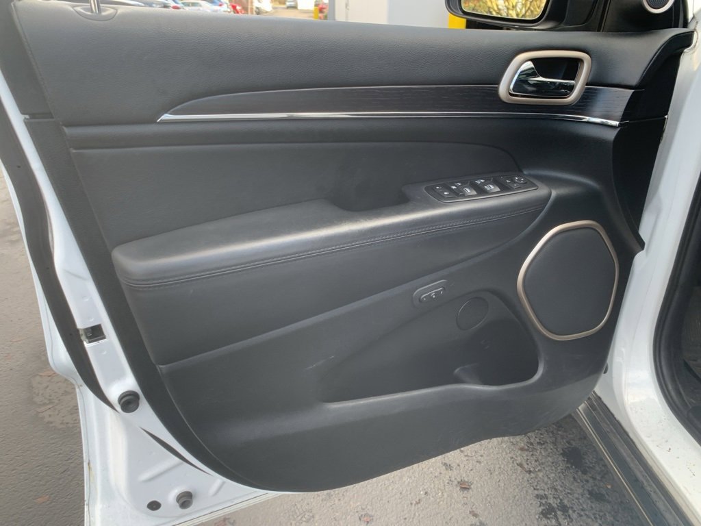 Used 2014 Jeep Grand Cherokee Summit image 10