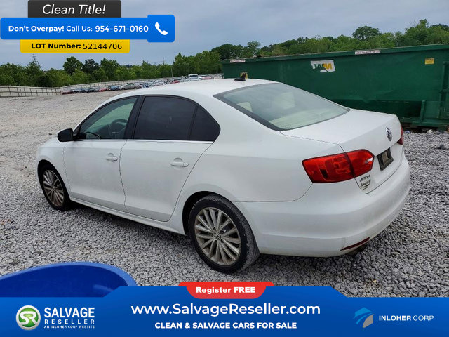 Used 2014 Volkswagen Jetta SEL FWD image 3