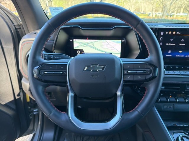 Used 2024 Chevrolet Colorado Z71 w/ Z71 Convenience Package 2 image 12