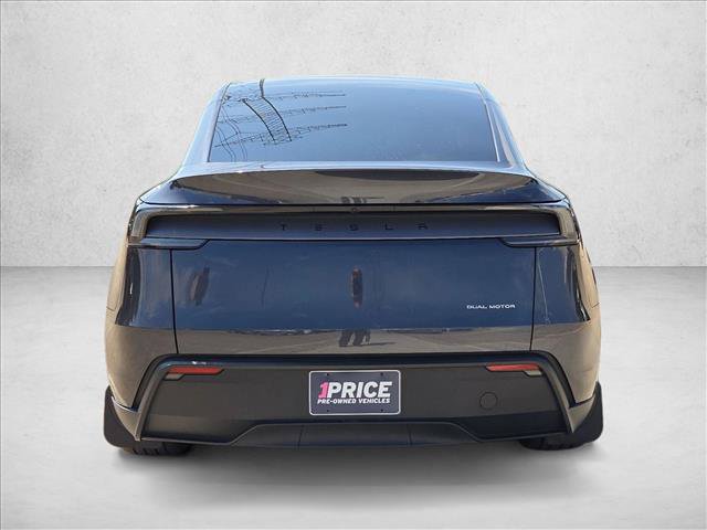 Used 2026 Tesla Model Y AWD image 7